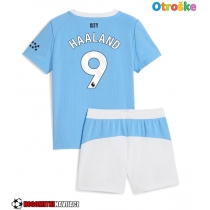 Otroške Nogometnih dresov Manchester City Erling Haaland #9 Domači 2025-26 Kratki rokavi (+ hlače)